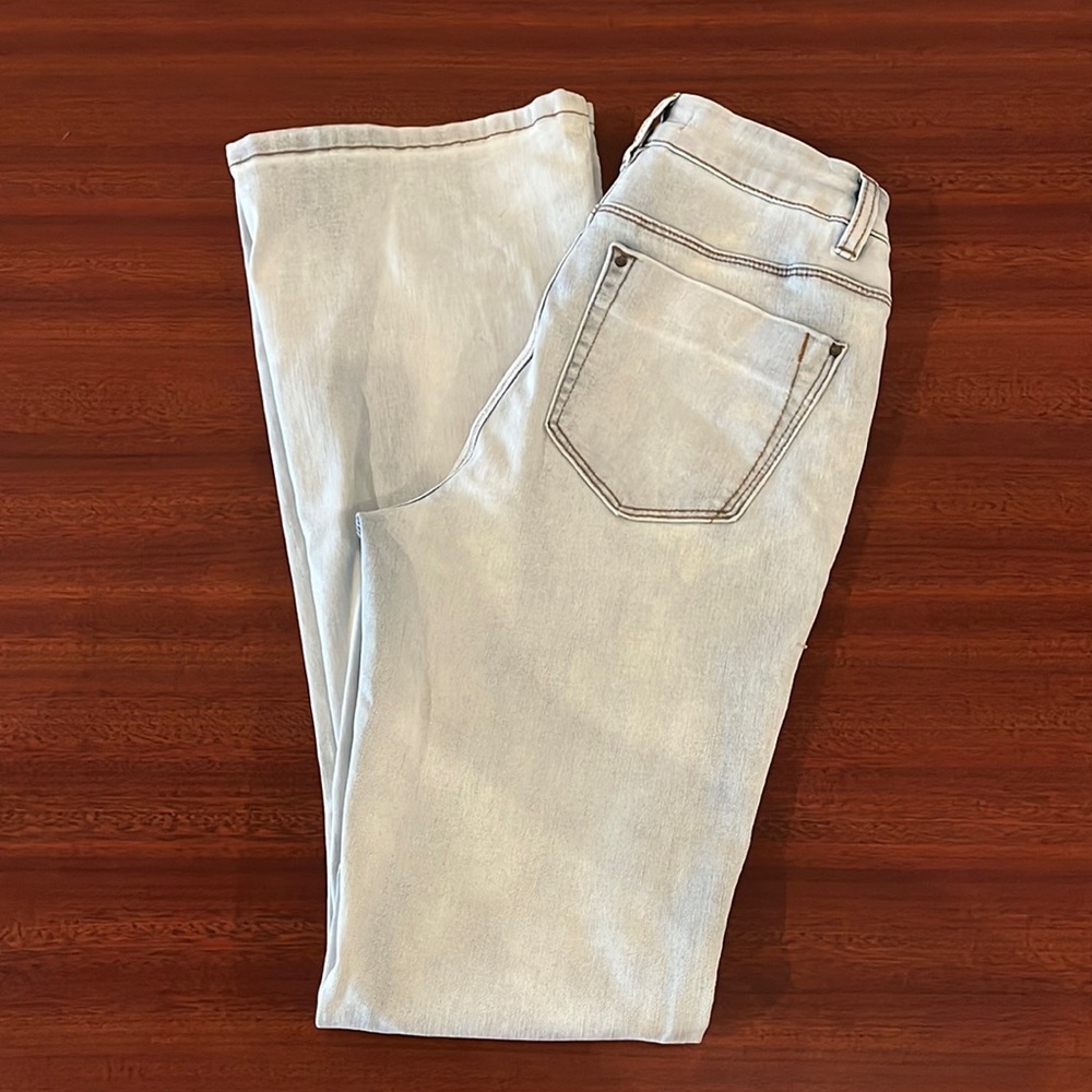 A Loves Jeans